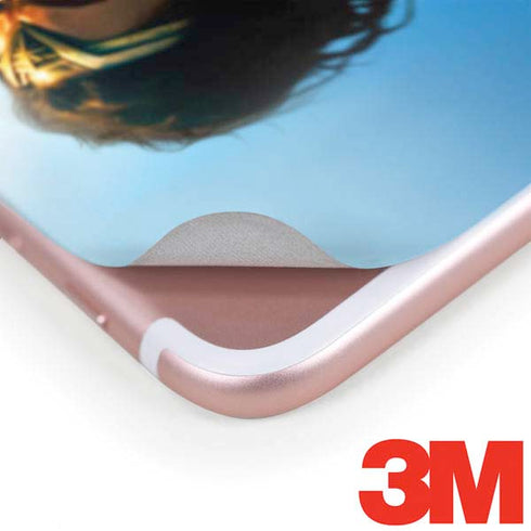 DC Comics Wonder Woman Action Pose Poster iPhone 8 Plus Skin